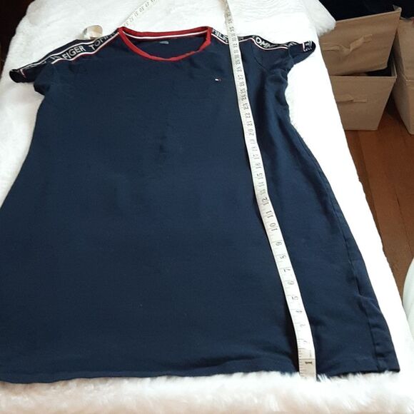 Tommy‎ Hilfiger Short Sleeve Tshirt Blue Shoulders Logo  Dress  M - Picture 8 of 10